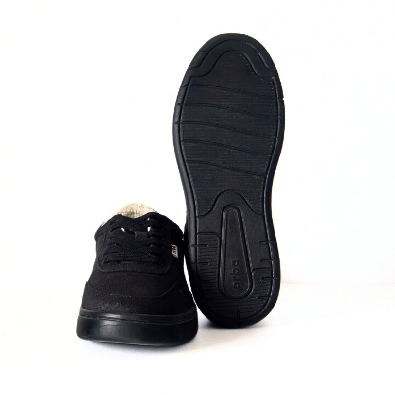 Men's Ghost Sneaker