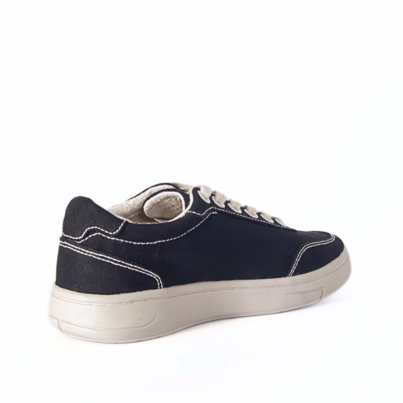 Men's Ghost Sneaker