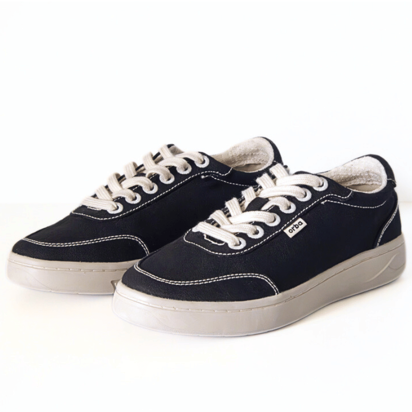Women's Ghost Sneaker