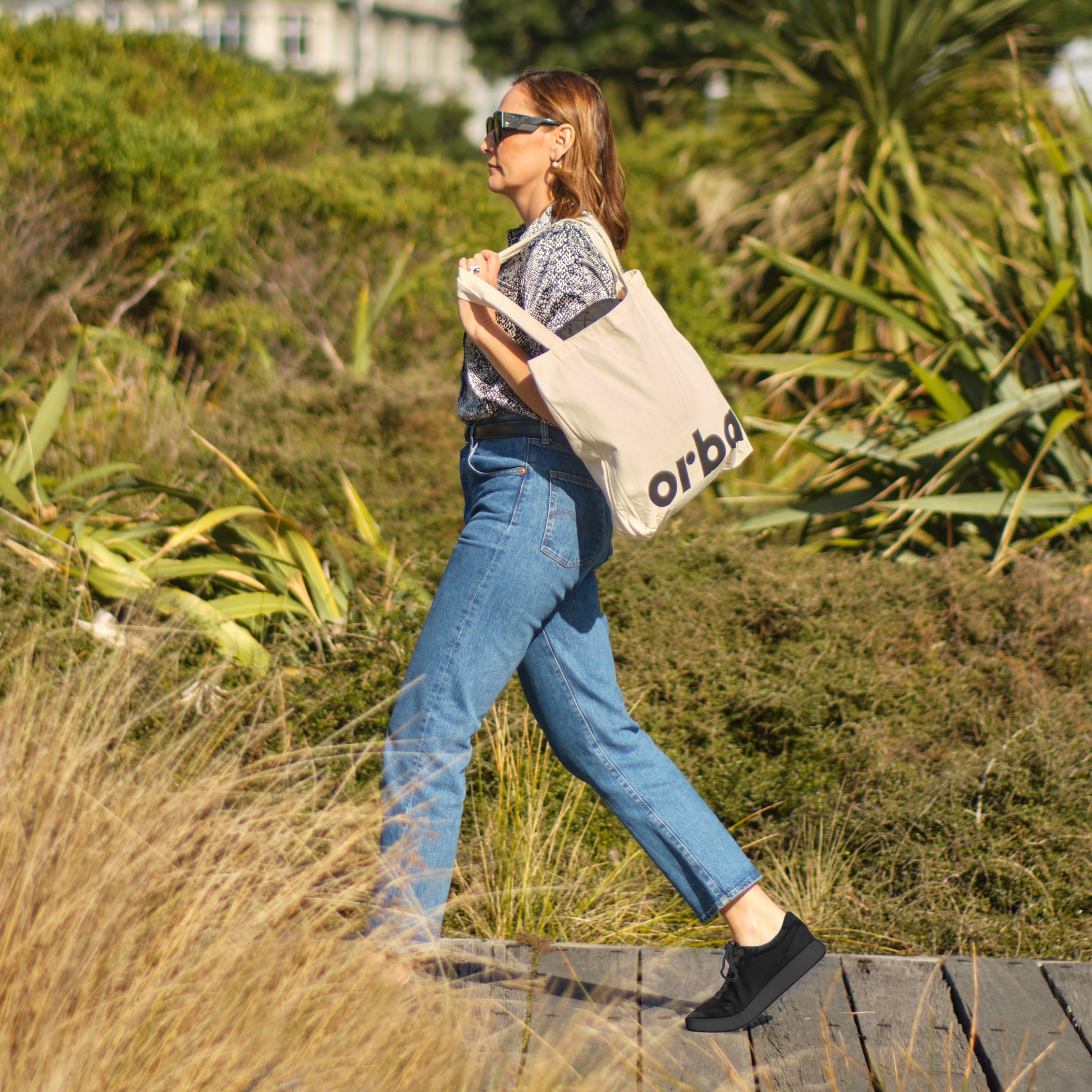 Orba Shoes Women s Ghost Sneaker