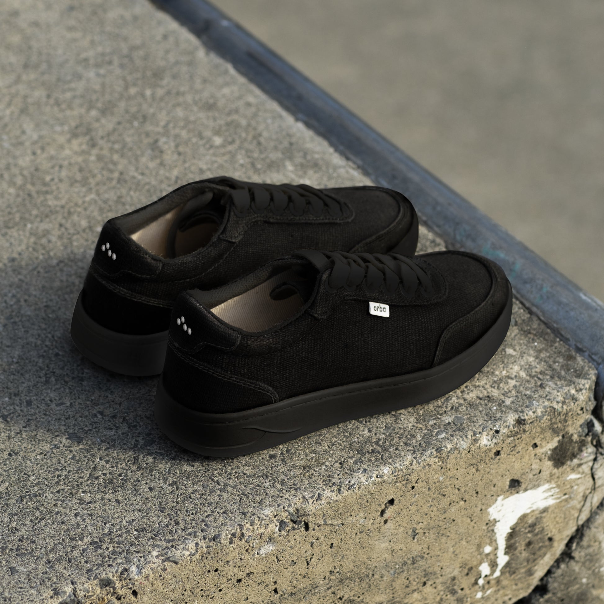 Orba Ghost Black/ Black sneaker