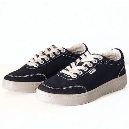 Men's Ghost Sneaker